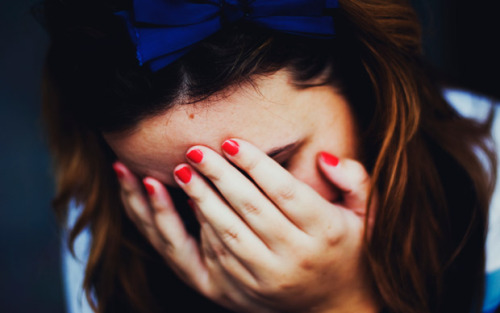 كيف تترك إنطباعًا جيدًا عند الآخرين بالرغم من كونك خجول؟ - 8 نصائح من الخبراء