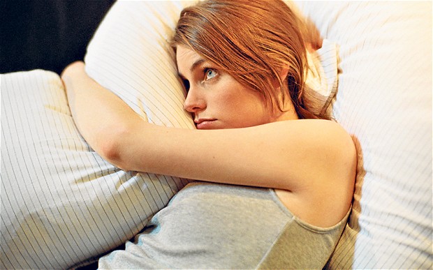 لماذا ينام الرجال بشكل أفضل من النساء؟